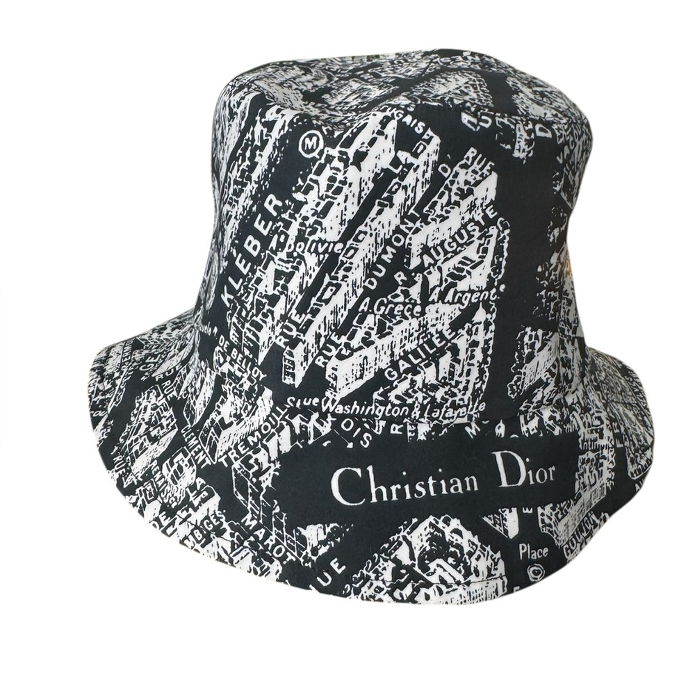 Christian Dior reversible bucket hat